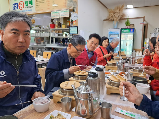 Opinii despre 담은하늘채 în 목포시 - 외식업