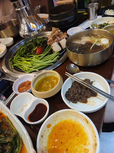 Opinii despre 삼육가 천안두정직영점 în 천안시 - 외식업