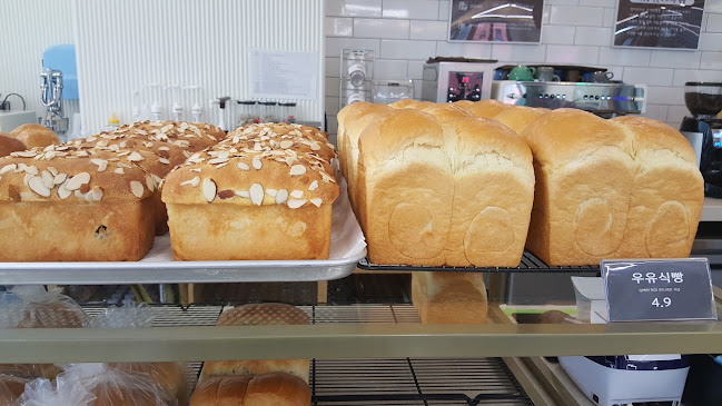 엣지브라운 경주점