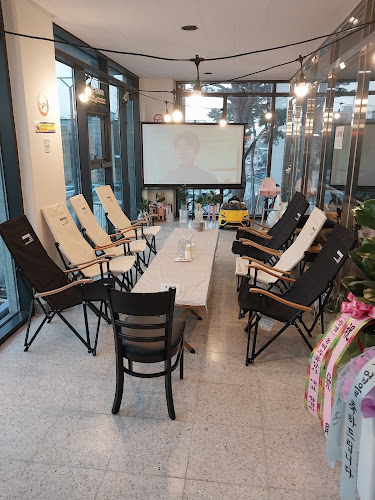 Opinii despre 육육포차 în 속초시 - 외식업