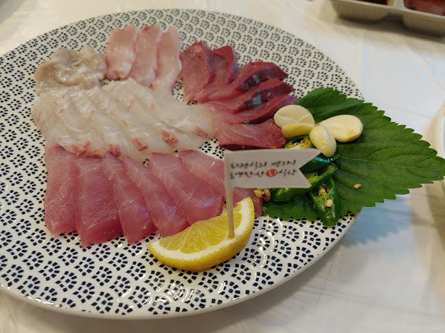 Opinii despre 통영한산회식당 în 통영시 - 외식업