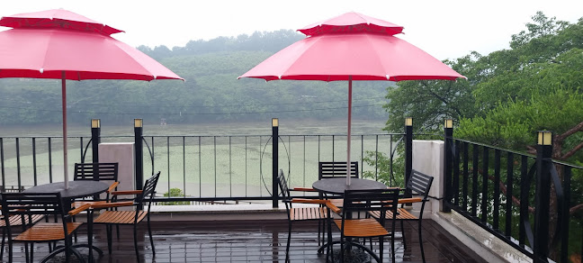 엔제리너스 진주금호못점