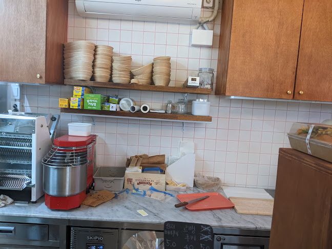 Opinii despre 재제 în 김해시 - 외식업