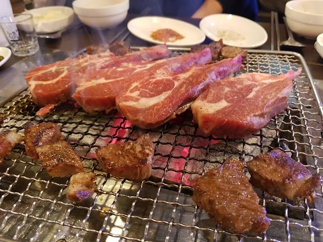 양꼬치앤바베큐 - 외식업