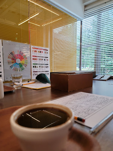 창원커피래빗홀 - 창원시