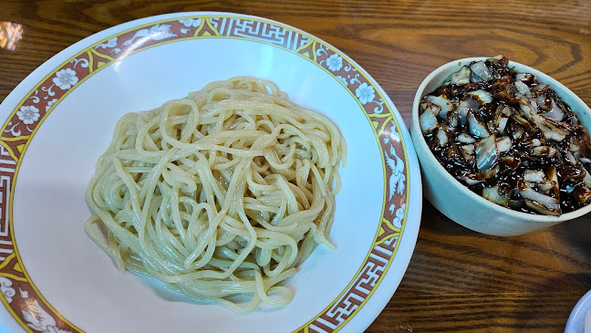 Opinii despre 영흥루 în 안성시 - 외식업