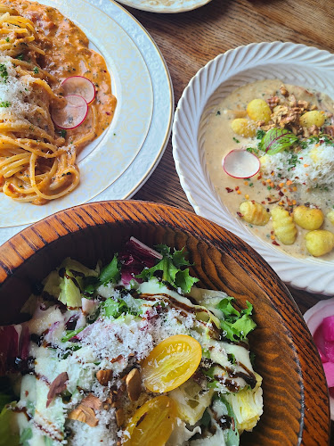 버건디행궁 - 외식업