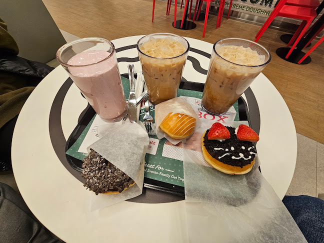 Opinii despre 크리스피크림 의정부민락점 în 의정부시 - 외식업