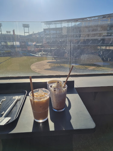 스타벅스 창원NC파크R점 - 창원시