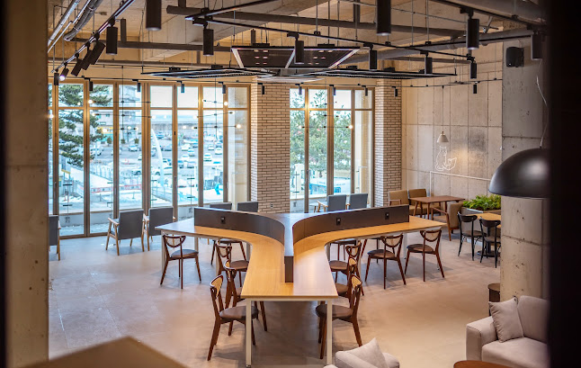 카페베네 강릉안목항점 Caffe Bene