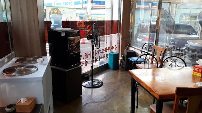 Comentarii opinii despre 박병궁 명인 목포설렁탕 목포본점