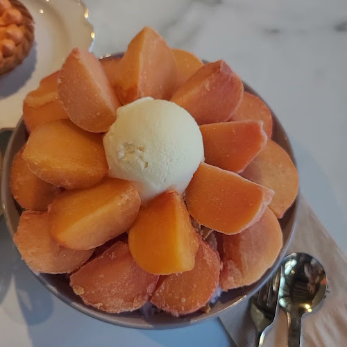 Cafe홍시궁 본점 - 전주시