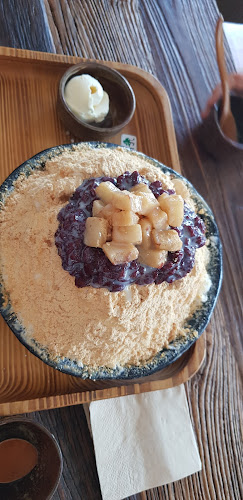 Opinii despre 소나무까페 în 여주시 - 외식업