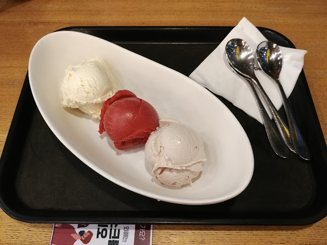 Opinii despre 하겐다즈 분당미금점 în 성남시 - 외식업