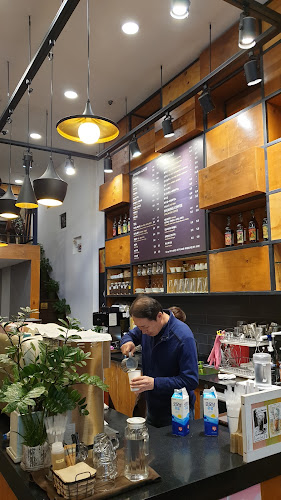 Opinii despre 카페 디엠 în 수원시 - 외식업