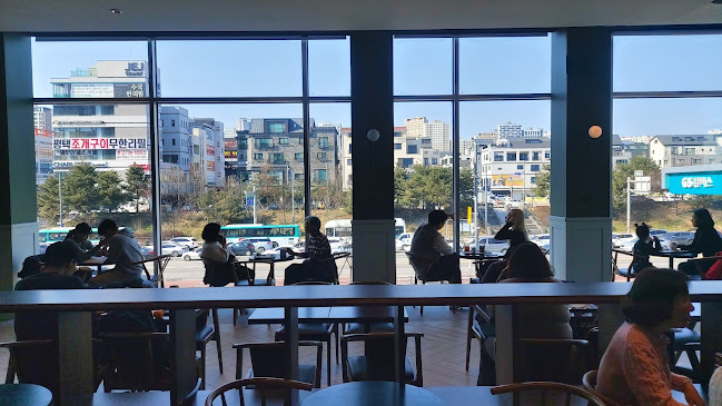 폴바셋 평택소사DT점 - 평택시