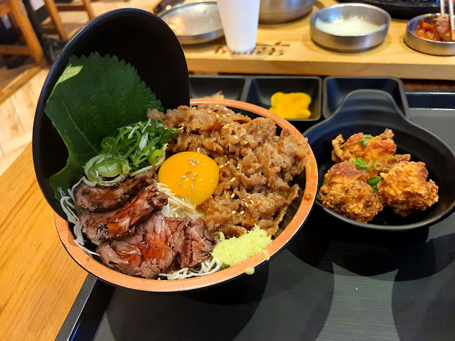 육첩반상 AK플라자 수원점 - 외식업