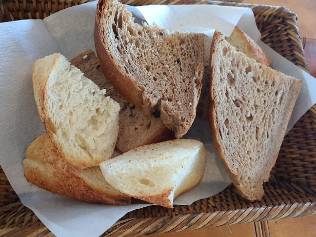 델모니코스 - 외식업