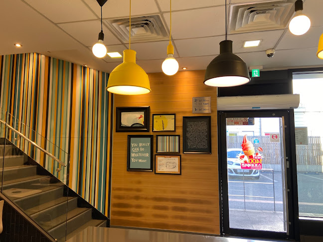 맥도날드 용인시청DT점 - 외식업