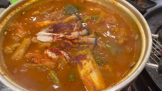 Opinii despre 천안 자연농원 în 천안시 - 외식업