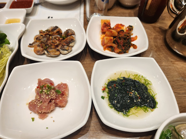 Opinii despre 유달산남도음식 în 수원시 - 외식업