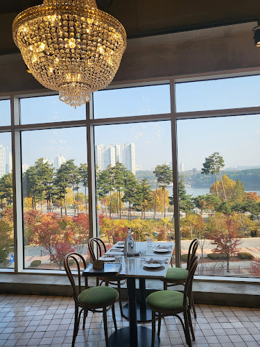 세상의 모든 아침 광교점