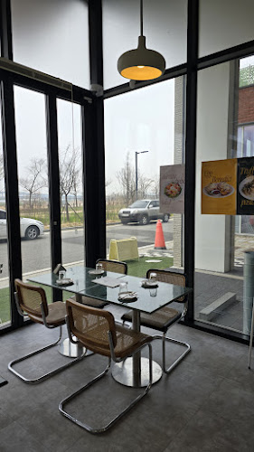 Opinii despre 웬유바이트 în 아산시 - 외식업