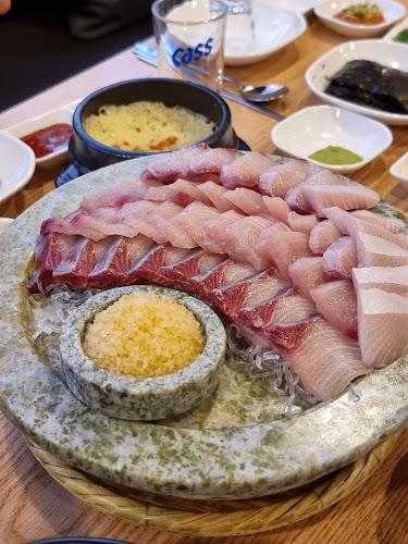 유쾌한회세꼬시 영통직영점 - 수원시