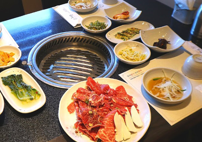 두리원 - 외식업