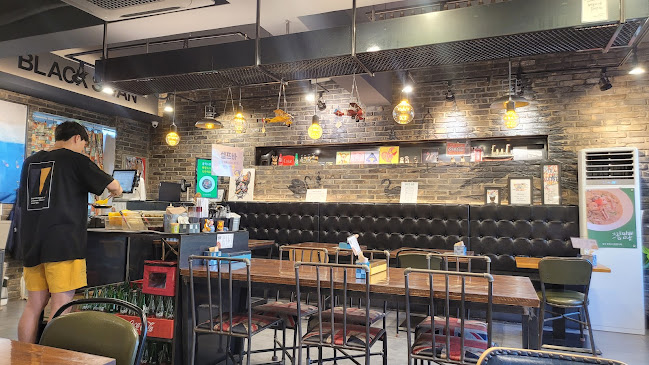 블랙스완 짬뽕카페