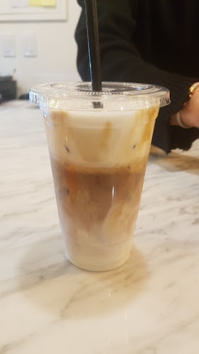 Opinii despre 카페 아를르 în 수원시 - 외식업