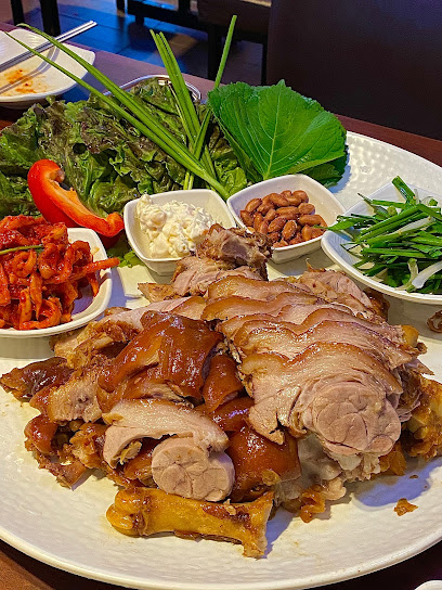 옛이담골수제족발얼음막걸리