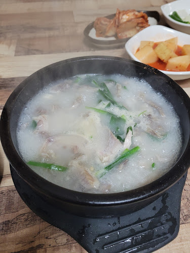 Opinii despre 가보자토종순대국 în 아산시 - 외식업