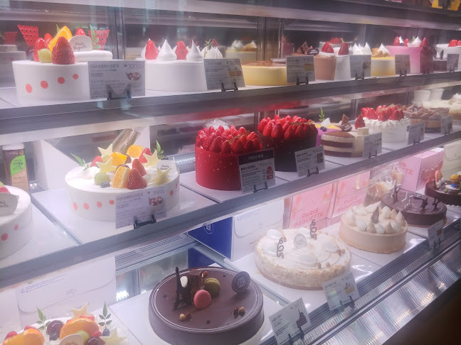 Opinii despre 파리바게뜨 성남중동점 în 성남시 - 외식업