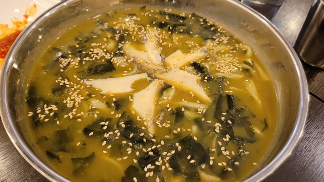 양씨네 제주전복칼국수 본점 - 외식업