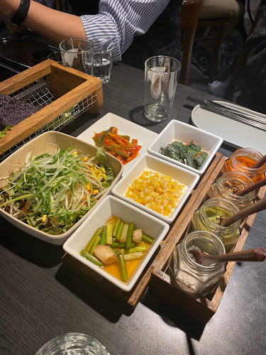 본죽고양삼송점 - 외식업