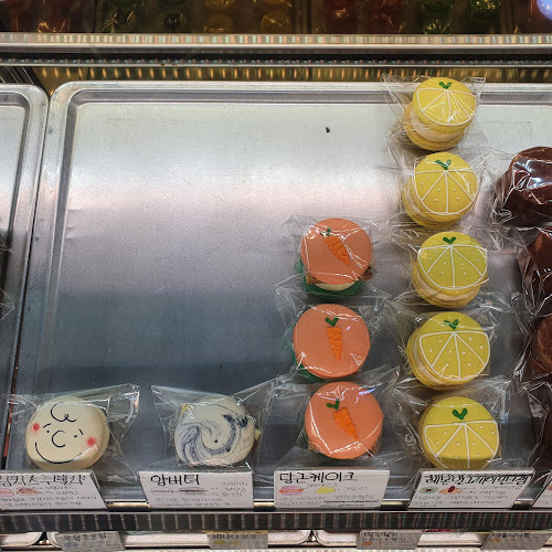 Opinii despre 행복한마카롱 진주점 în 진주시 - 외식업