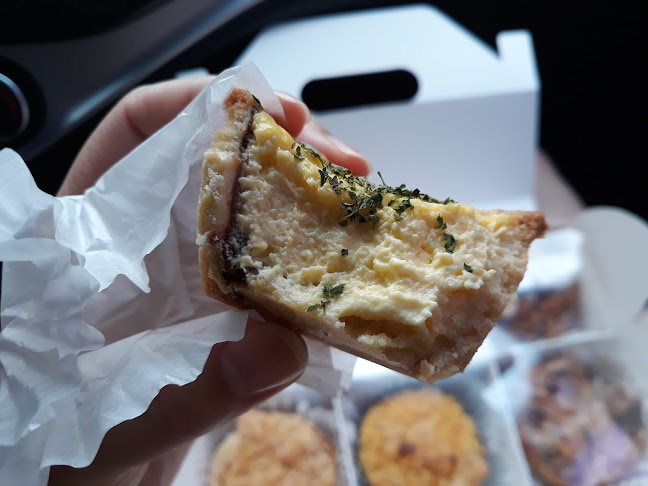 Comentarii opinii despre 빵곰언니와호두파이공장