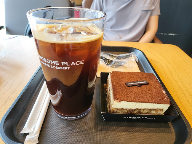 투썸플레이스 원주무실DT점 - 외식업