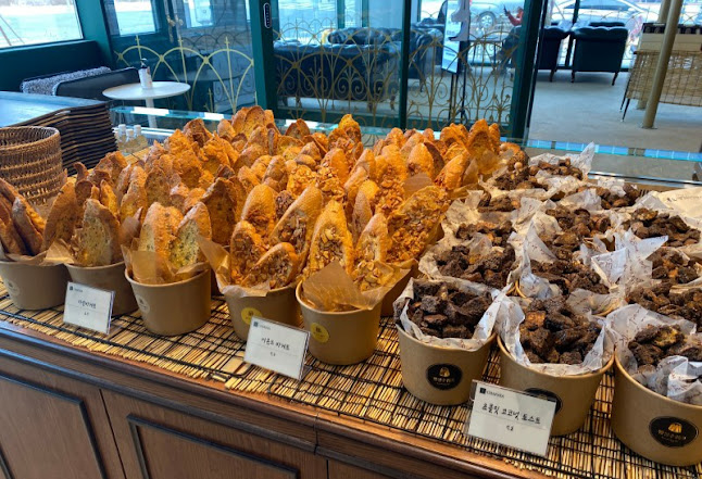 Opinii despre 영천맛집 în 영천시 - 외식업