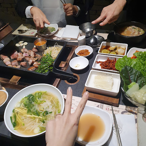 Opinii despre 돈블랑 분당서현점 în 성남시 - 외식업