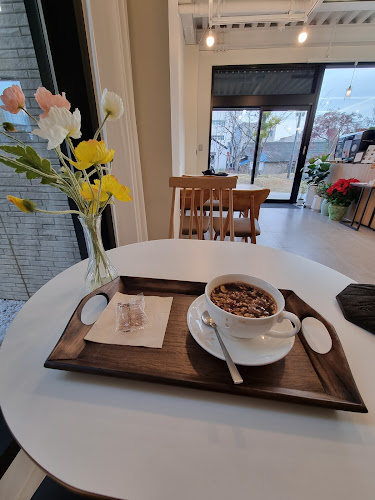 Opinii despre 아워데이즈 în 포항시 - 외식업