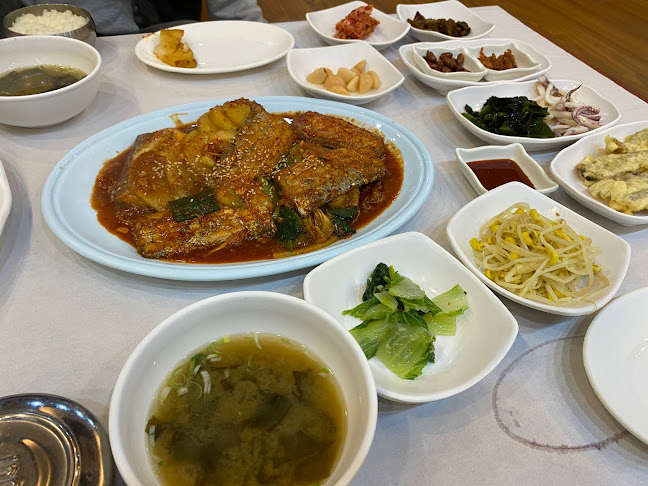 Comentarii opinii despre 보물섬횟집