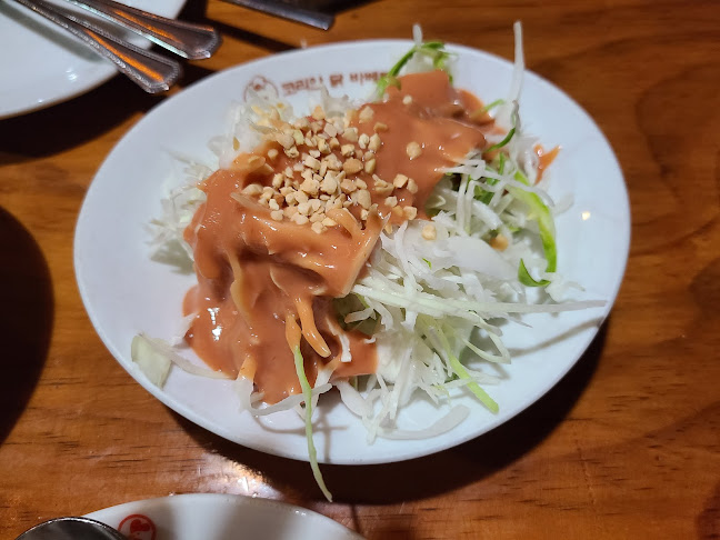 Comentarii opinii despre 코리안바베큐 경주용강점