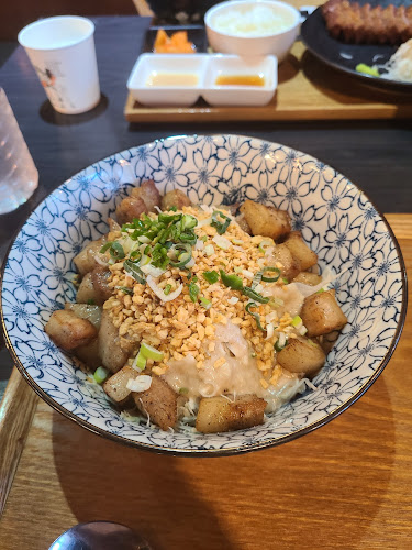 이자와 울산더테라스가든점 - 외식업