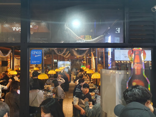 Comentarii opinii despre 한가네숯불닭갈비 수원인계점