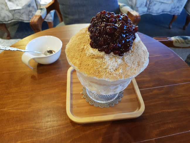 Opinii despre 경성코페 양산홍룡사점 în 양산시 - 외식업