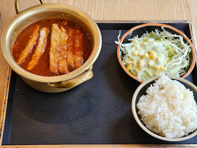 하양 영천냄비돈까스&빨간지붕 - 외식업