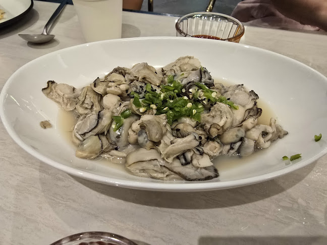 Opinii despre 몰틀리 양산물금점 în 양산시 - 외식업