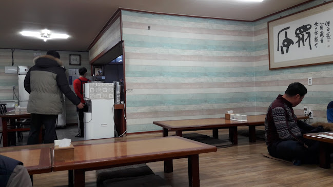 Comentarii opinii despre 명동감자탕